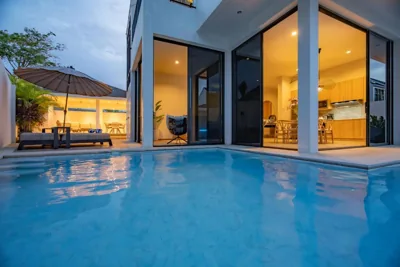 Modern 4BR Villa with Private Pool in Bangtao – Fotos 7